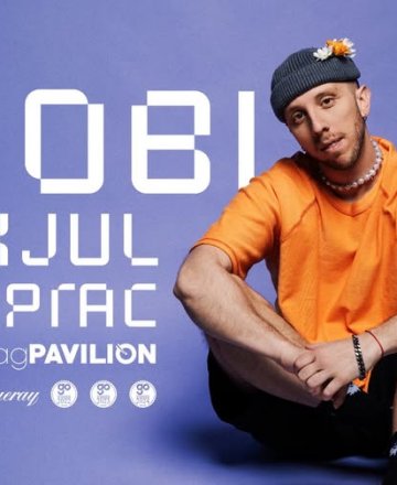 РОБИ в HashtagPAVILION