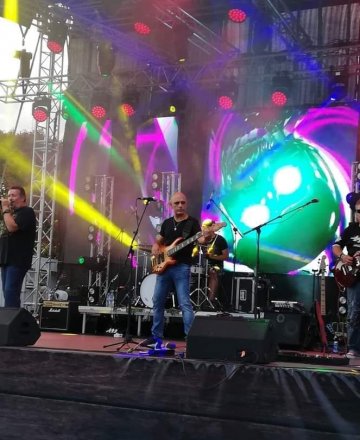 Rock Stage Live at Target